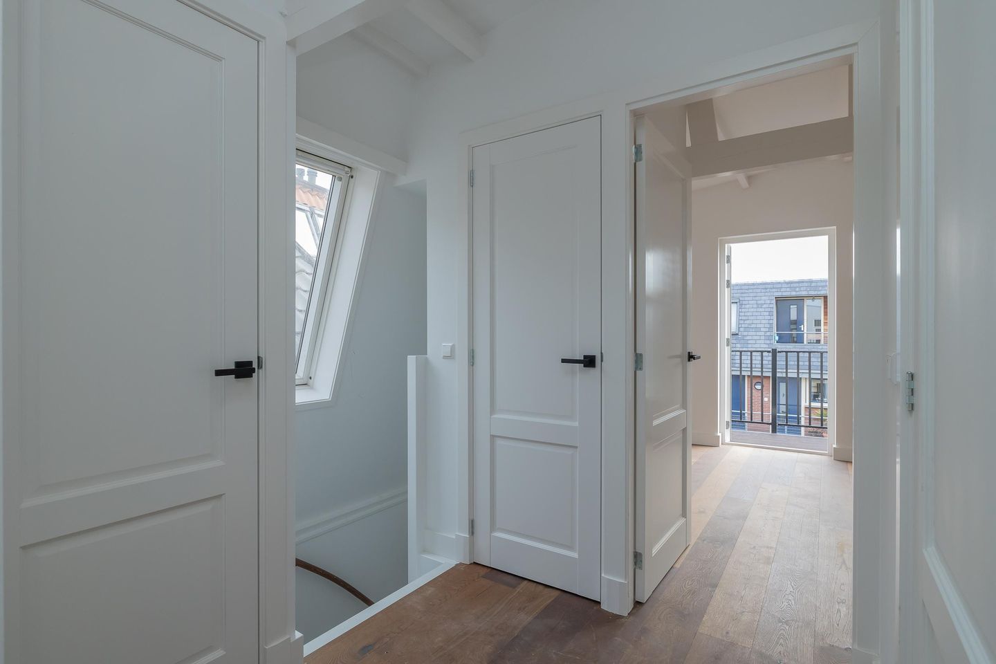 Photo 19 of Pieterstraat 4-B