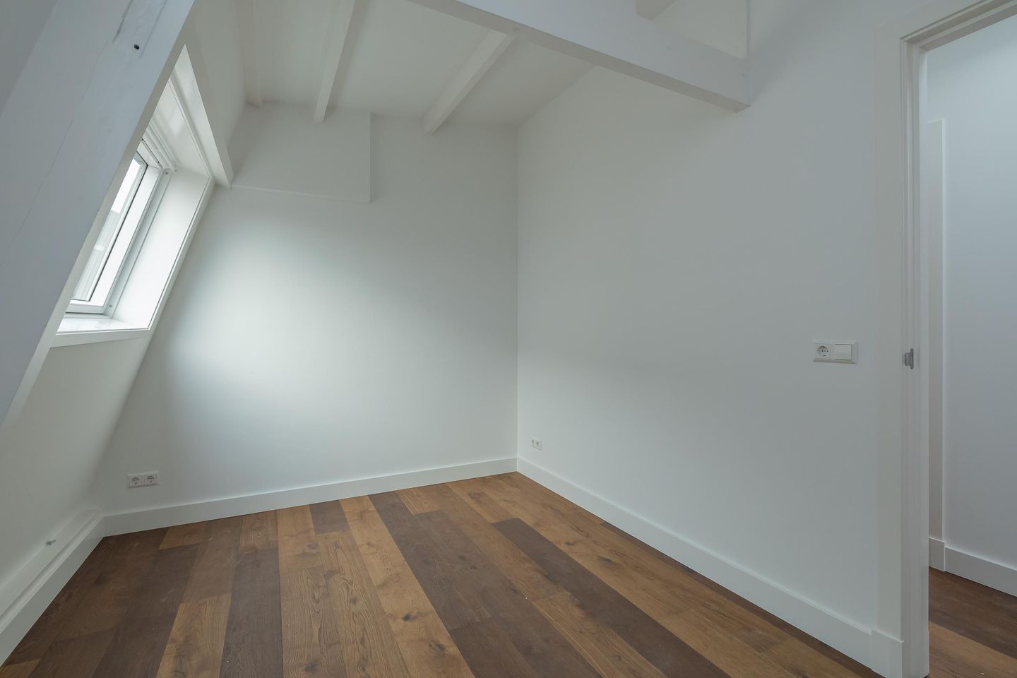 Photo 14 of Pieterstraat 4-B