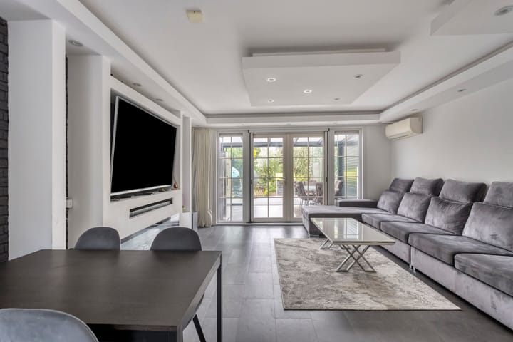 Foto 6 van Marga Klompélaan 28