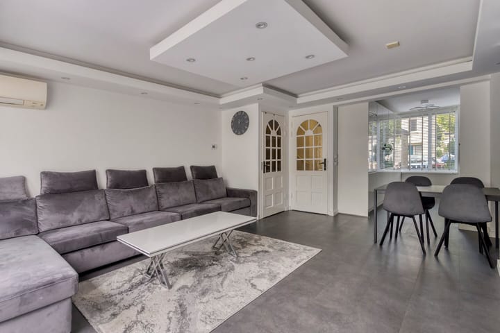 Foto 7 van Marga Klompélaan 28