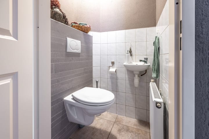 Photo 7 of Akelei 35