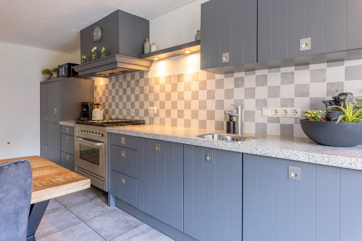 Photo 18 of Akelei 35