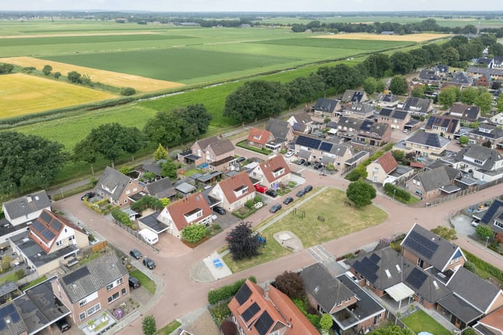 Photo 39 of Akelei 35