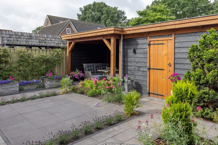 Photo 32 of Akelei 35