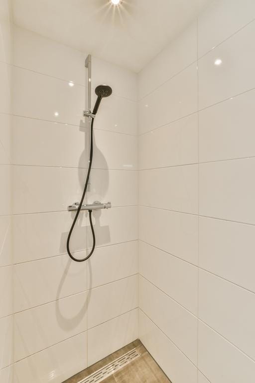 Foto 16 van Hugo de Grootkade 34-1