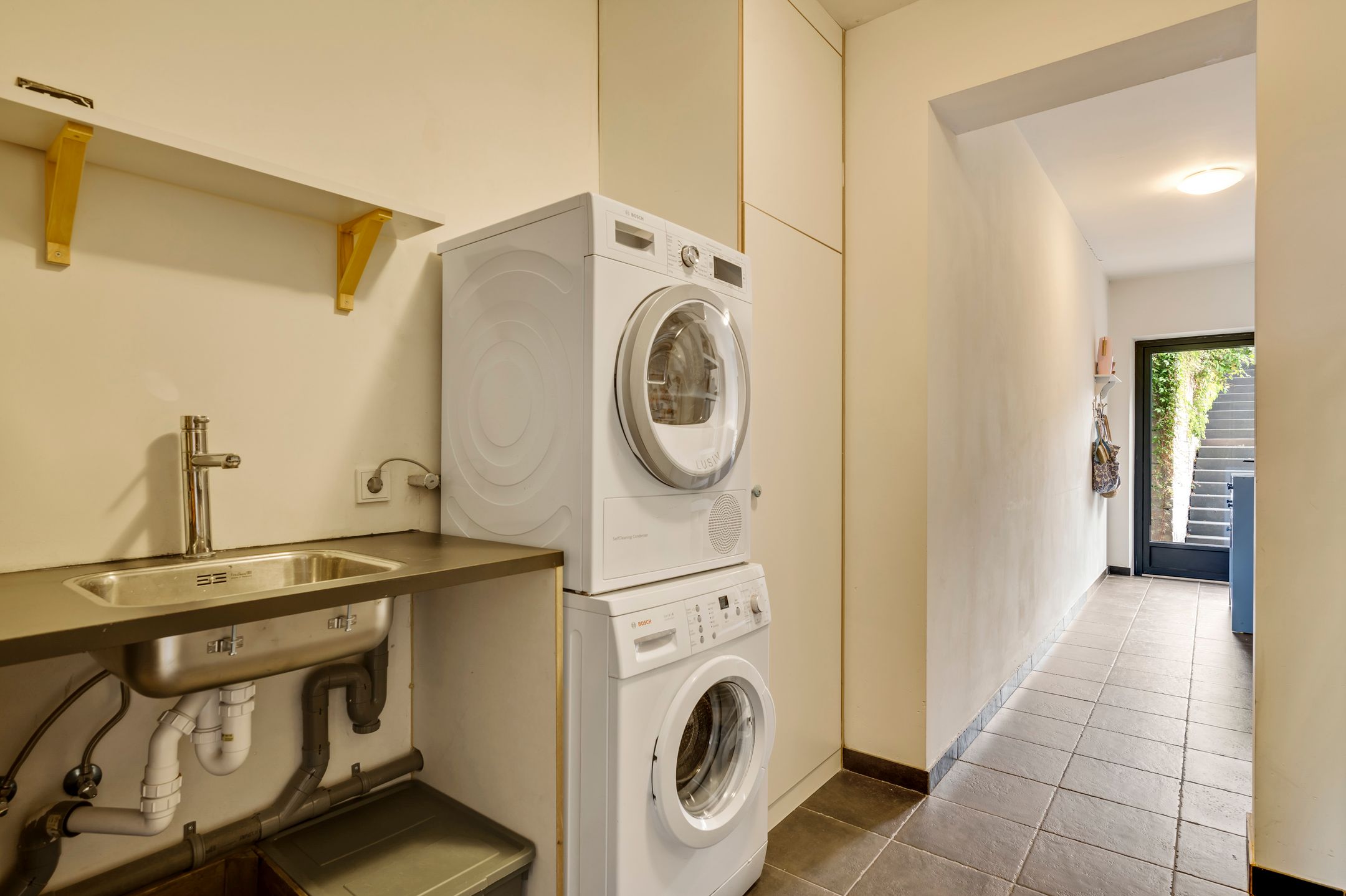 Foto 15 van Merumerbroekweg 12