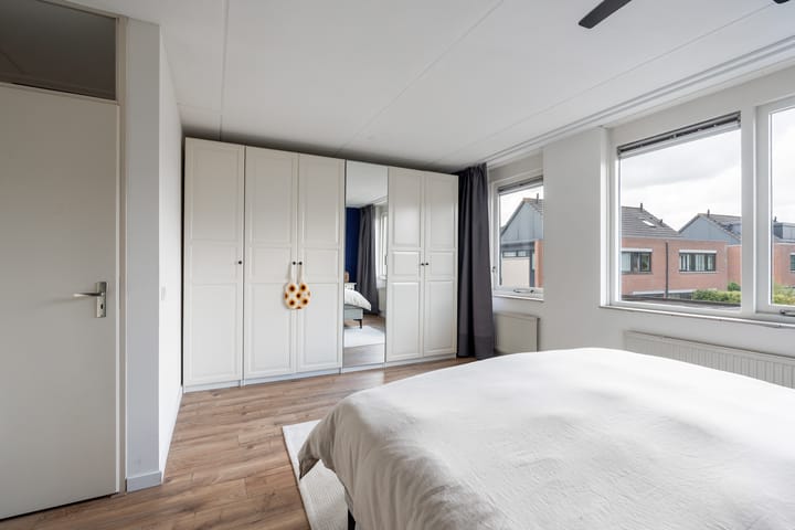 Photo 22 of Landjonker 23