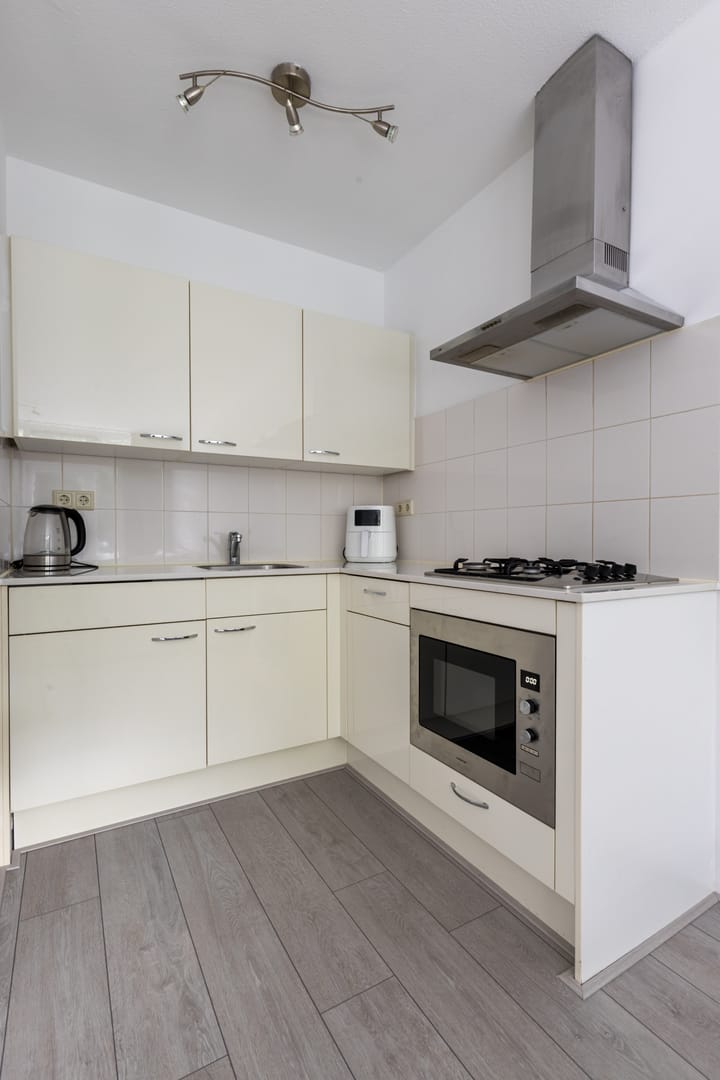 Photo 7 of Dostojevskisingel 83