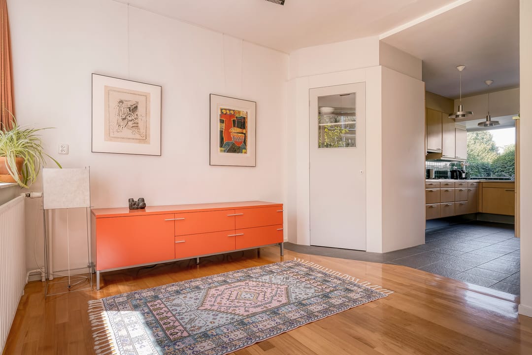 Photo 11 of Nederhoven 31