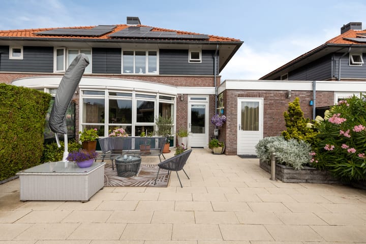 Foto 28 van Ds. Allendorpstraat 38