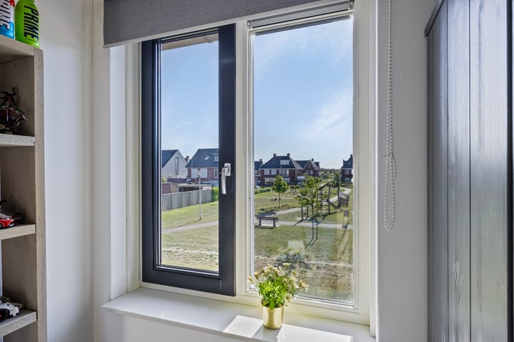 Foto 24 van Karinastraat 24