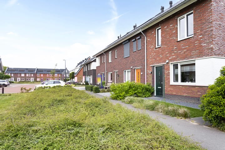 Foto 39 van Karinastraat 24