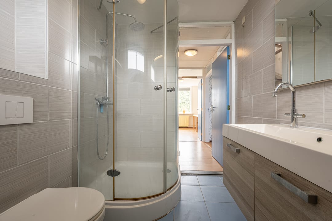 Foto 23 van De Lairessestraat 10