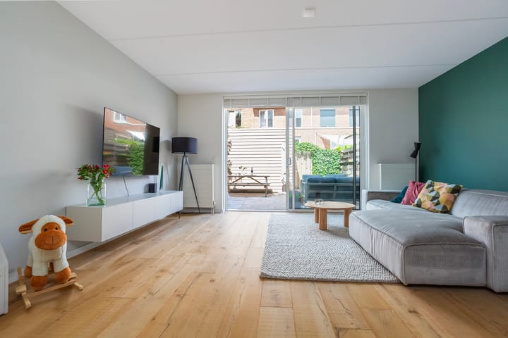 Foto 5 van Roentgenstraat 81