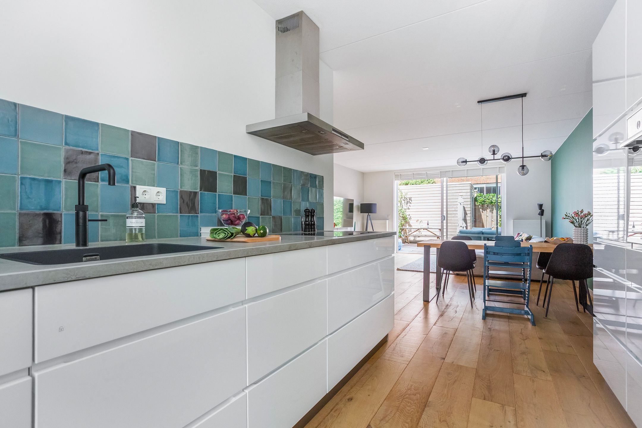 Foto 9 van Roentgenstraat 81