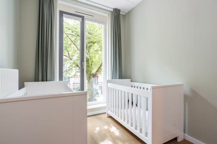 Foto 13 van Roentgenstraat 81