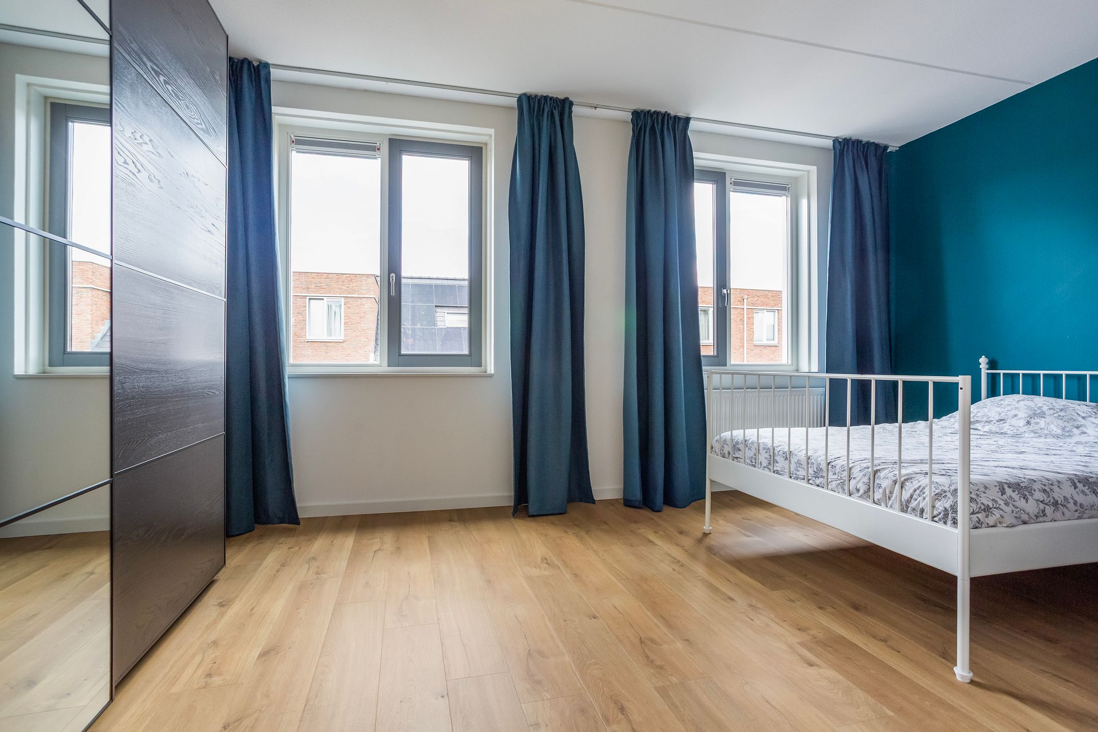 Foto 15 van Roentgenstraat 81