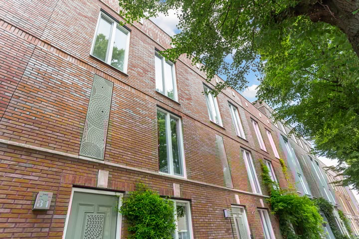 Foto 27 van Roentgenstraat 81