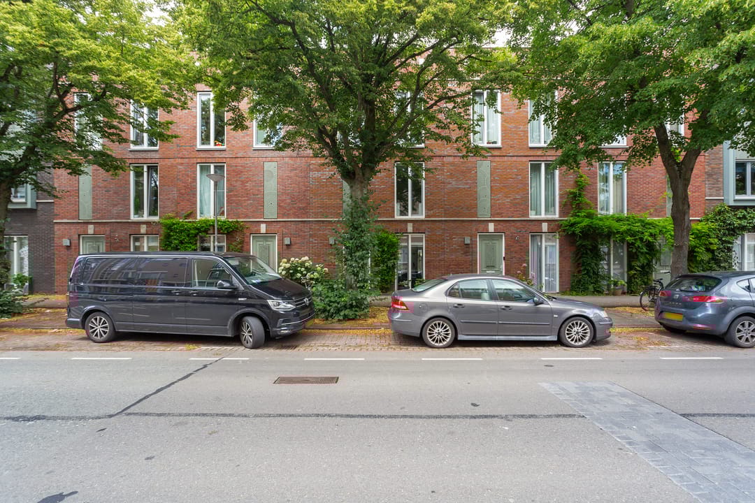 Foto 28 van Roentgenstraat 81