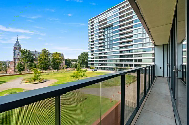 Photo 11 of Oostduinplein 243