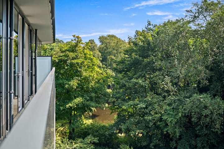 Photo 17 of Oostduinplein 243