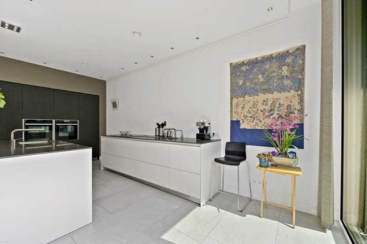 Photo 21 of Oostduinplein 243