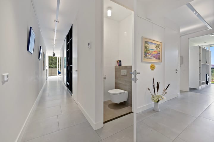 Photo 40 of Oostduinplein 243