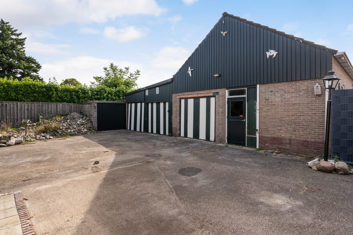 Foto 41 van Langeveldstraat 7