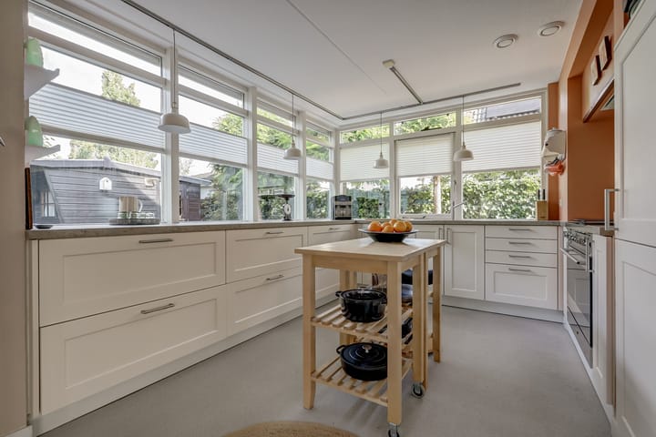 Photo 15 of Akelei 47