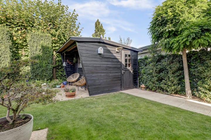 Photo 51 of Akelei 47