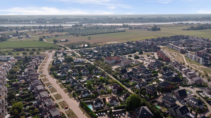 Photo 61 of Akelei 47