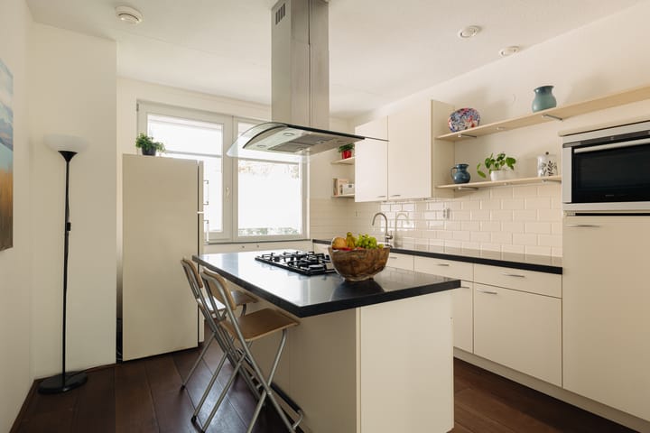 Foto 6 van Borneostraat 4-E