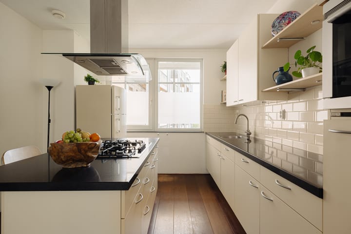 Foto 7 van Borneostraat 4-E