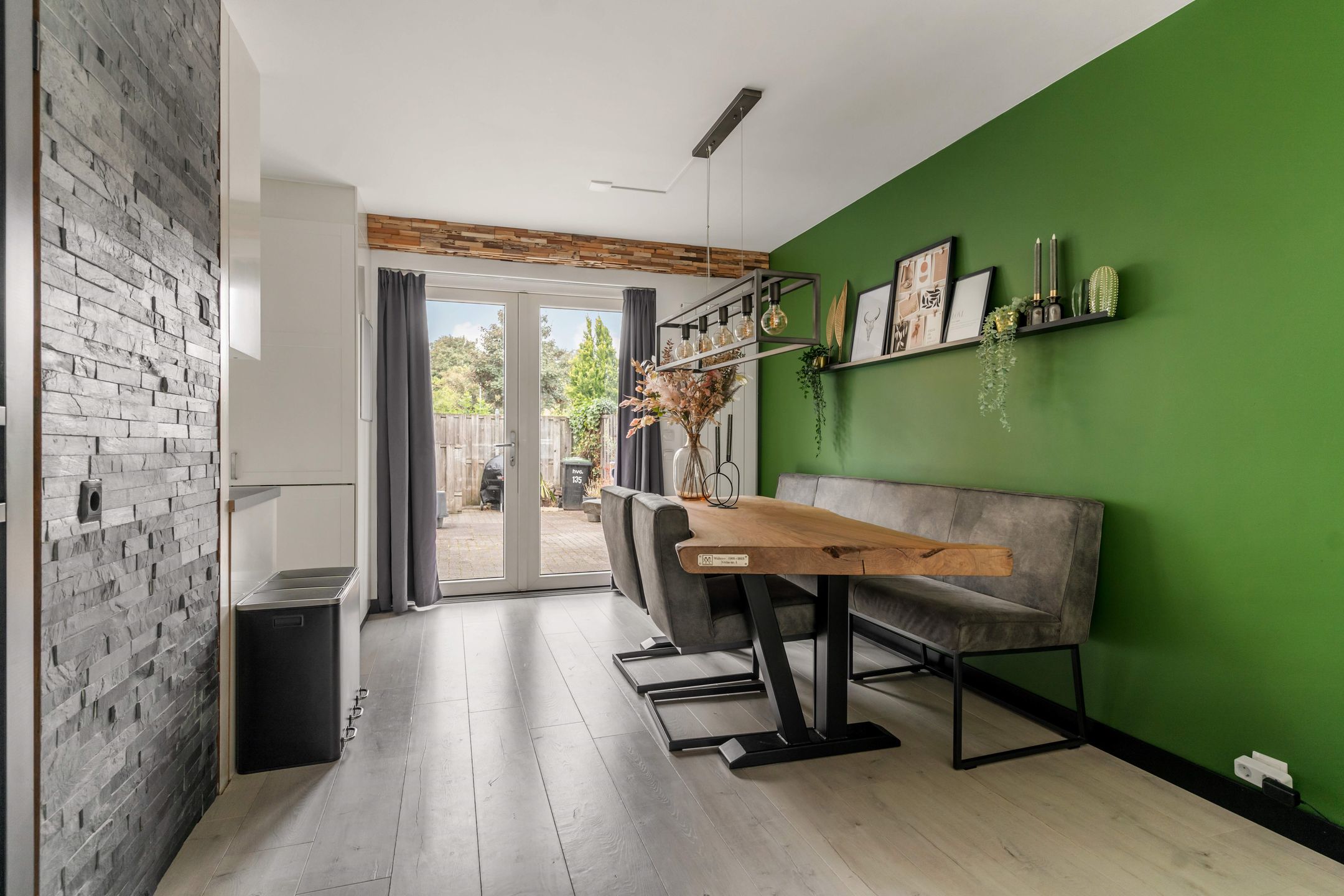 Foto 9 van Burgemeester de Bruïnelaan 135