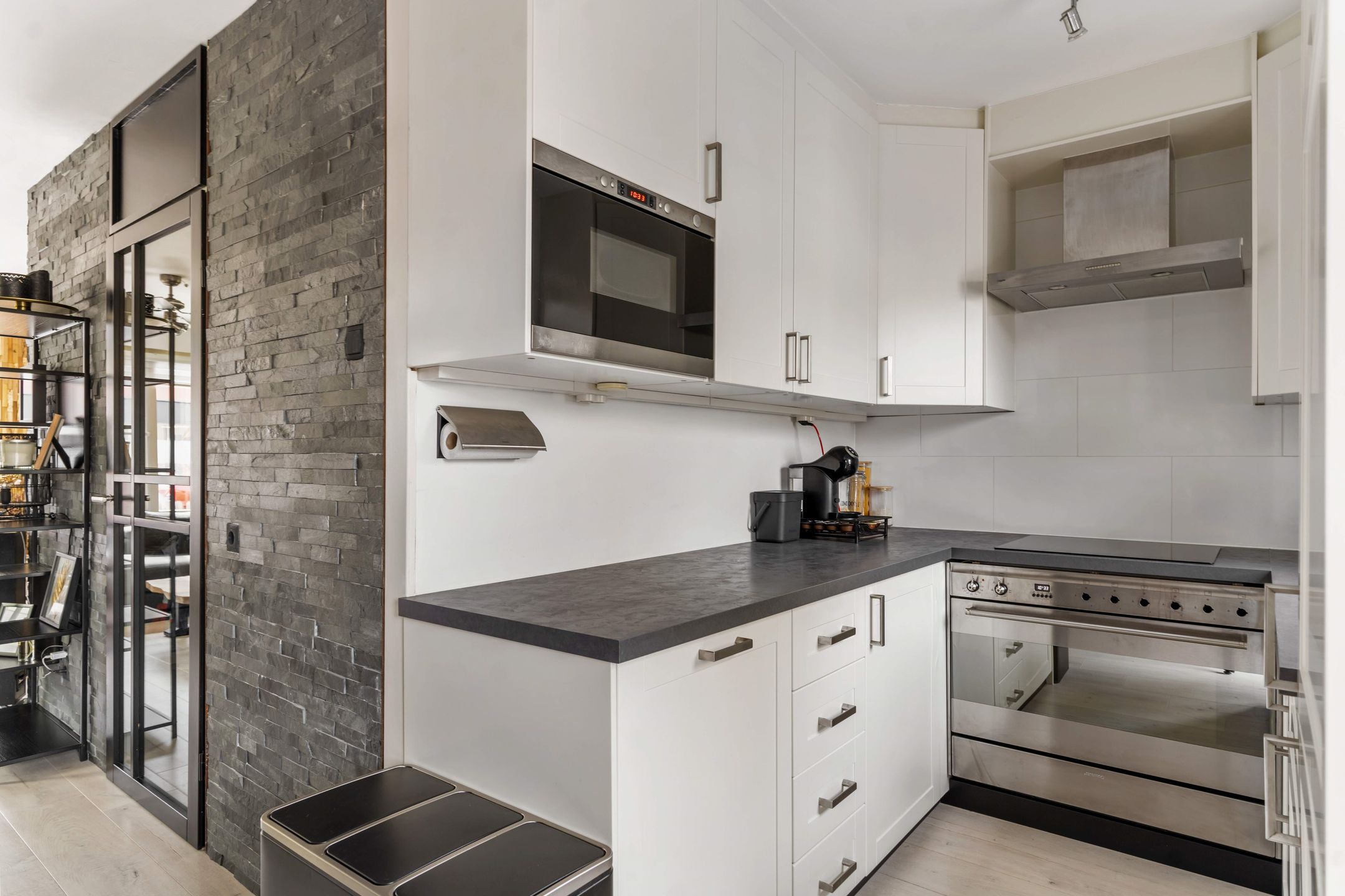 Foto 12 van Burgemeester de Bruïnelaan 135