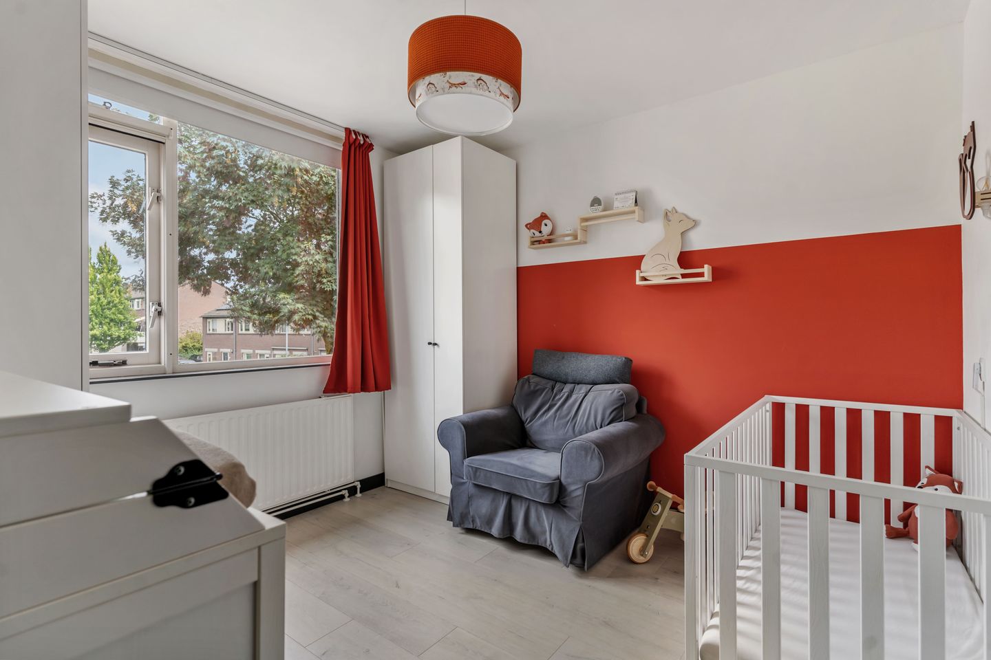 Foto 25 van Burgemeester de Bruïnelaan 135