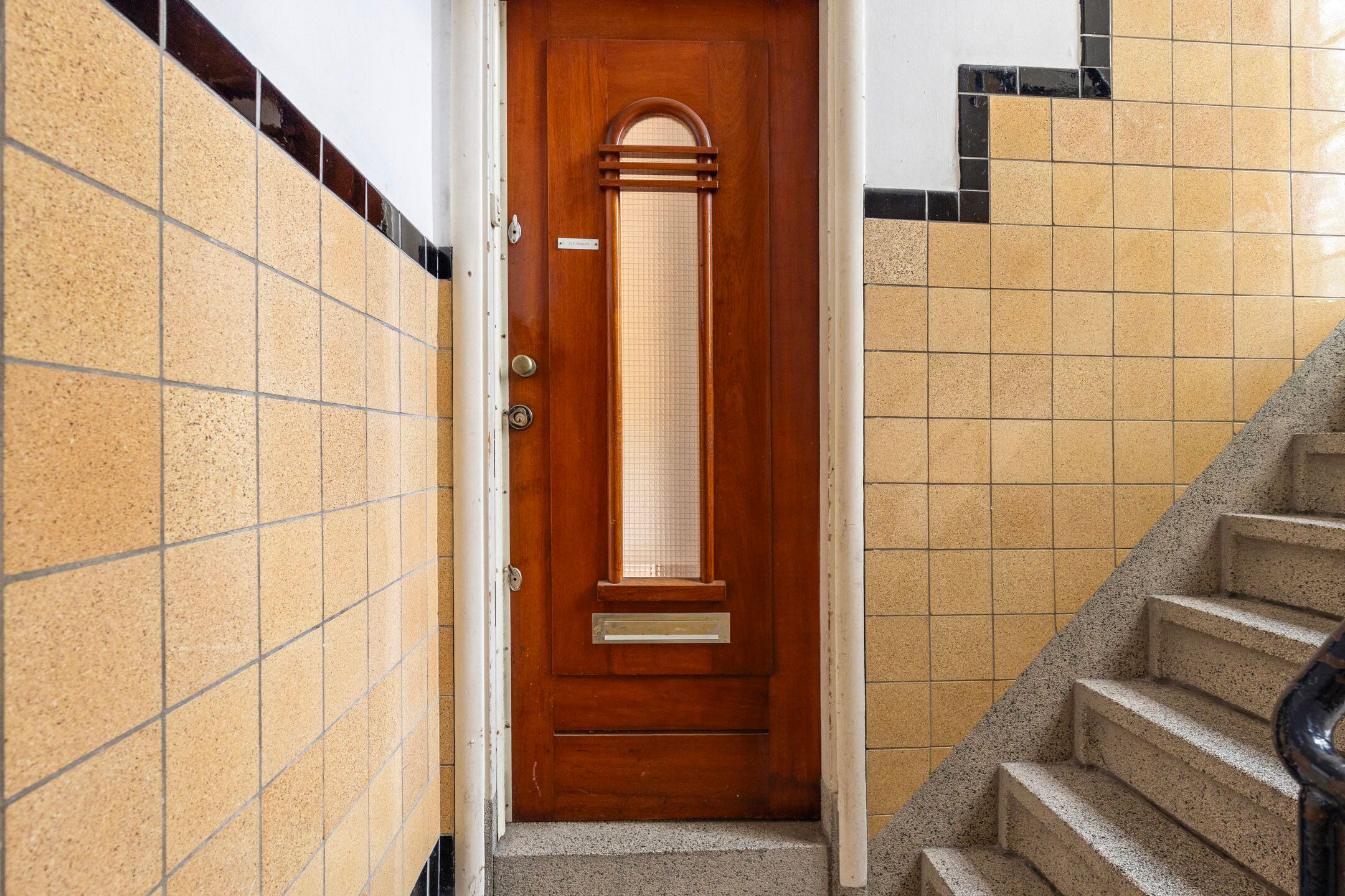 Photo 12 of Walchersestraat 73-B