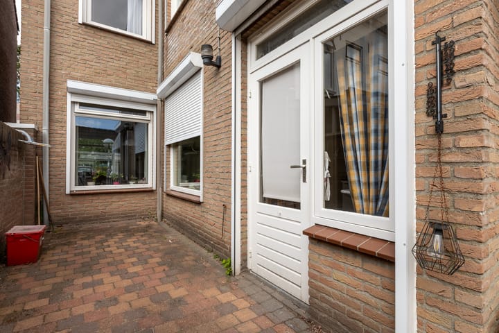 Foto 24 van Parallelweg 73