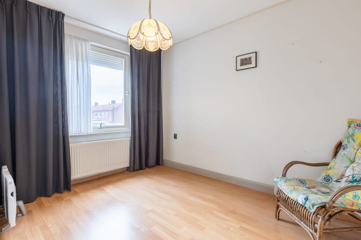 Foto 25 van Parallelweg 73