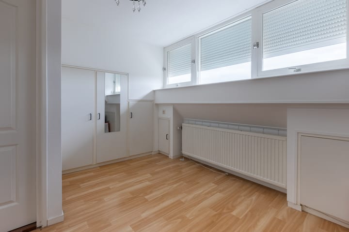 Foto 38 van Parallelweg 73