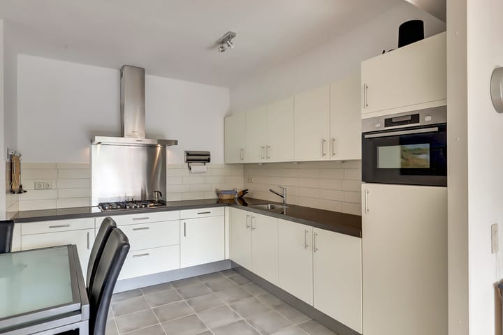 Foto 3 van Anna van Hensbeeksingel 244