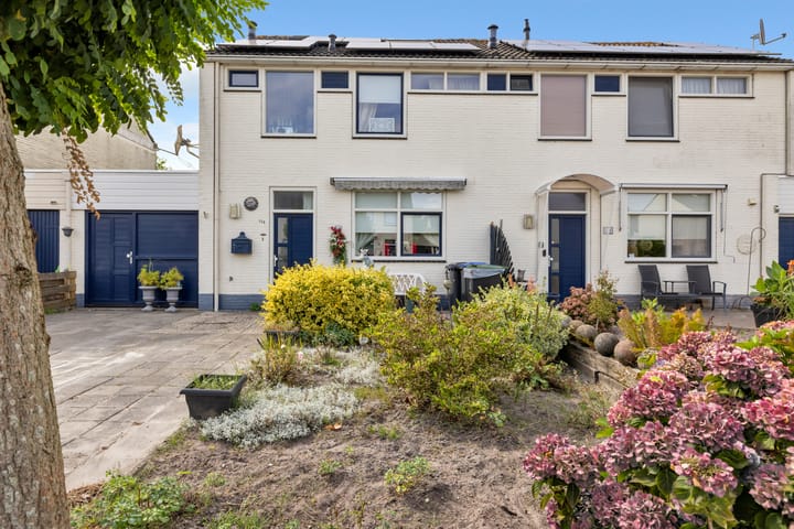 Foto 1 van Mahatma Gandhiweg 114