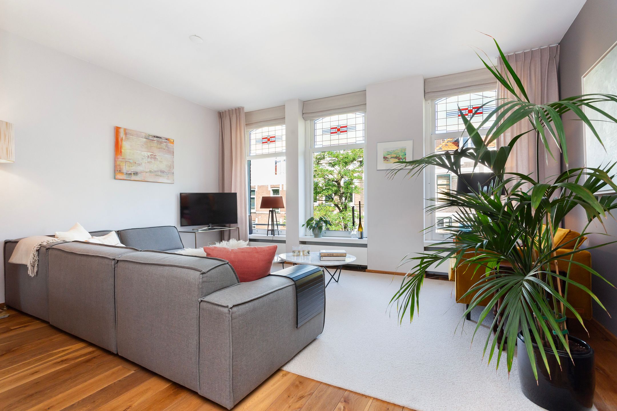 Photo 3 of Zwaerdecroonstraat 54-B