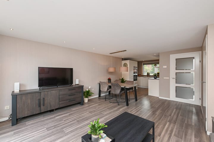 Photo 3 of Groentelaan 13