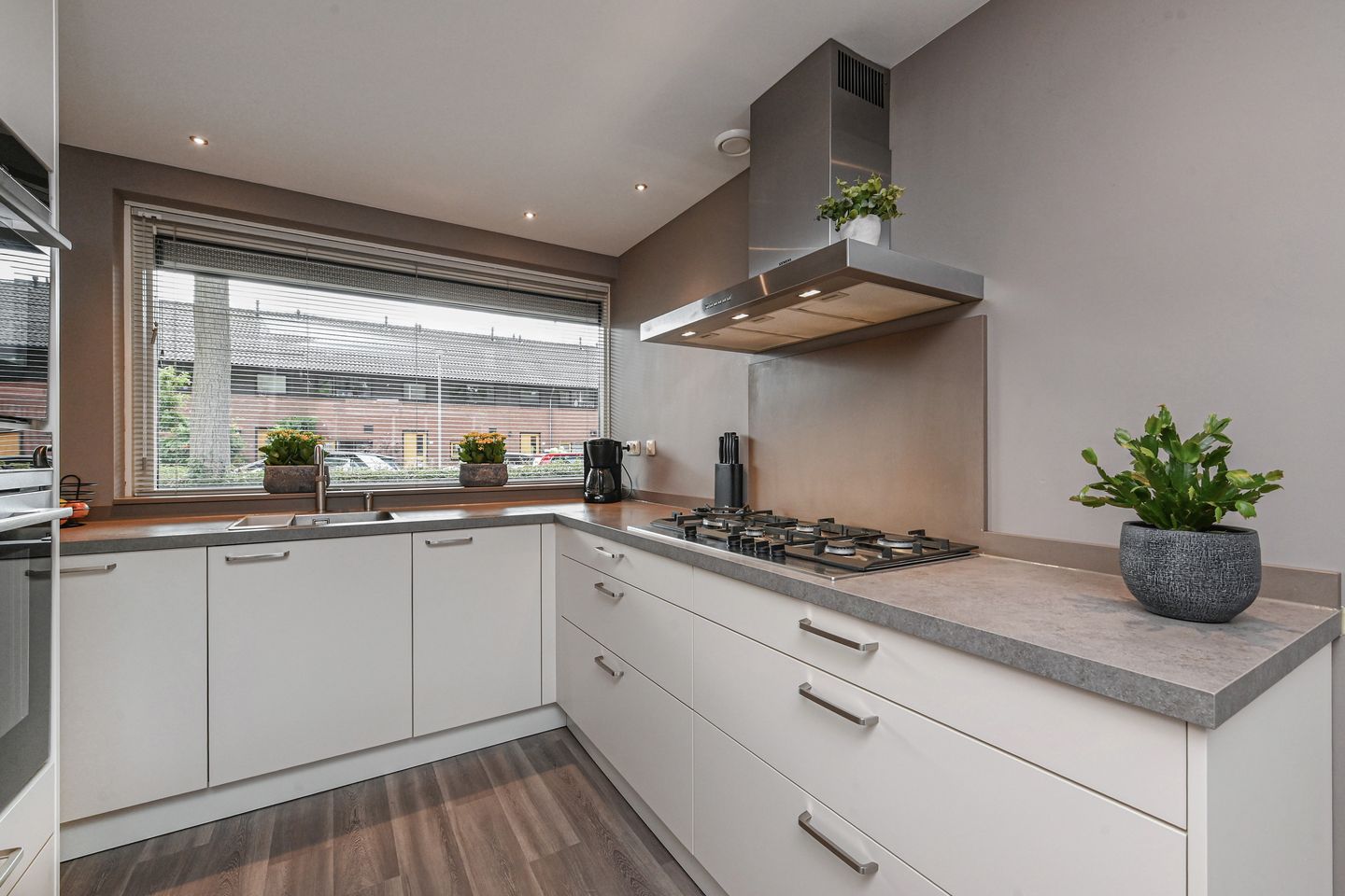 Photo 14 of Groentelaan 13