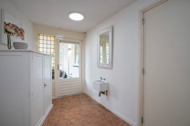 Photo 28 of Van Malsenstraat 11