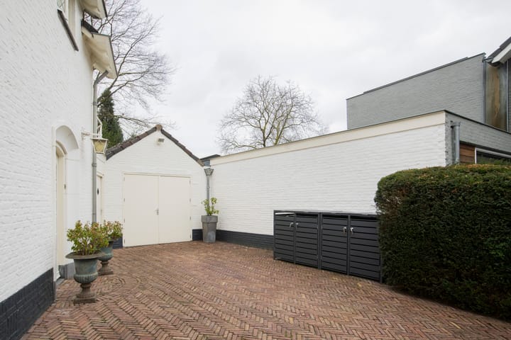 Photo 47 of Van Malsenstraat 11