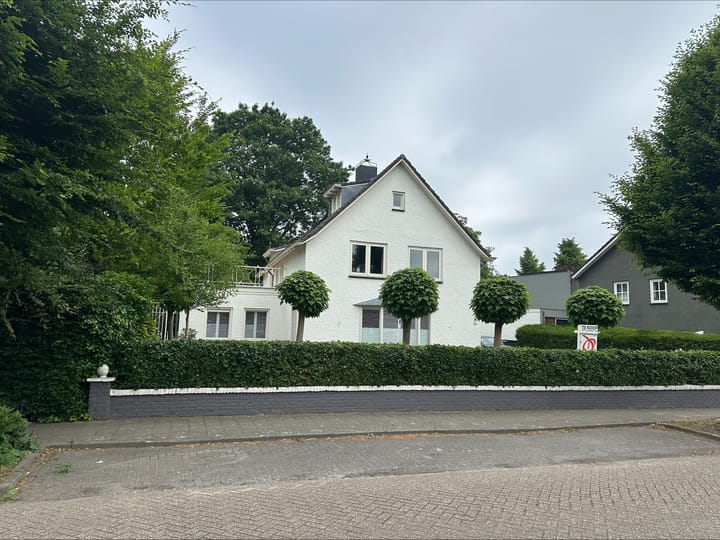 Photo 61 of Van Malsenstraat 11