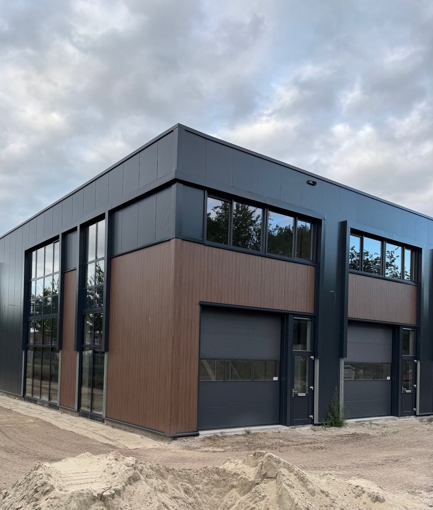 Bekijk foto 2 van Everdenberg 4-L