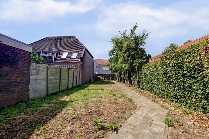 Photo 46 of Brandestraat 28